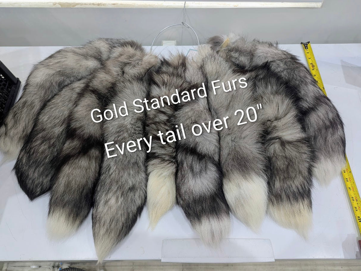 Indigo Frost Fox Tail XXL